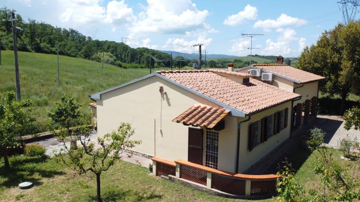 Image No.2-2 Bed House/Villa for sale