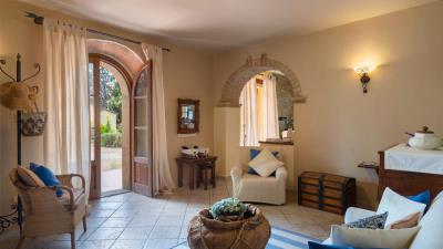 Emma-Villas_Masso-delle-Fanciulle_Davide-Meneghini-WEB010