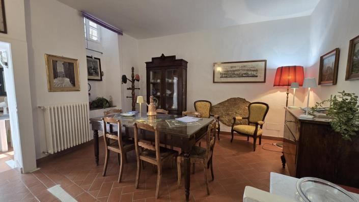 Image No.5-Maison de ville de 7 chambres à vendre à Volterra