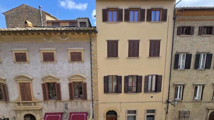 Image No.33-Maison de ville de 7 chambres à vendre à Volterra