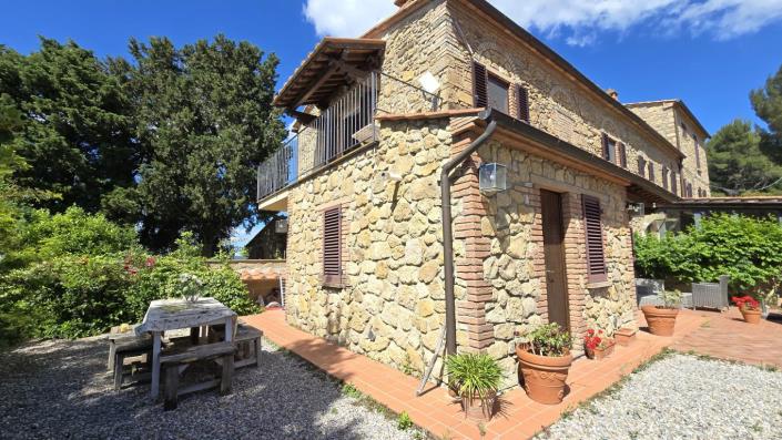 Image No.4-2 Bed Semi-Detached for sale