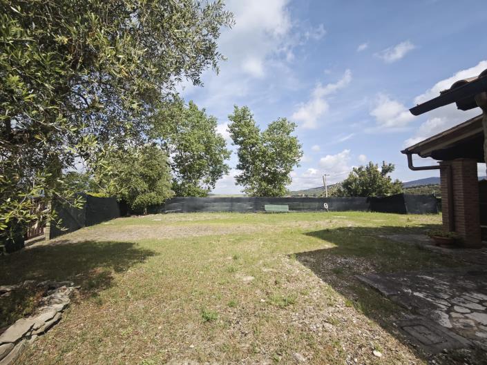 Image No.2-3 Bed Semi-Detached for sale