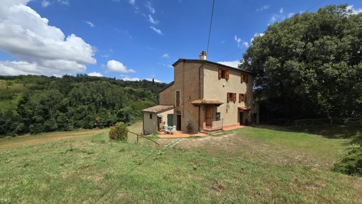 Image No.1-4 Bed Country House for sale