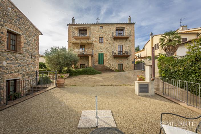 Image No.21-Appartement de 2 chambres à vendre à Lajatico