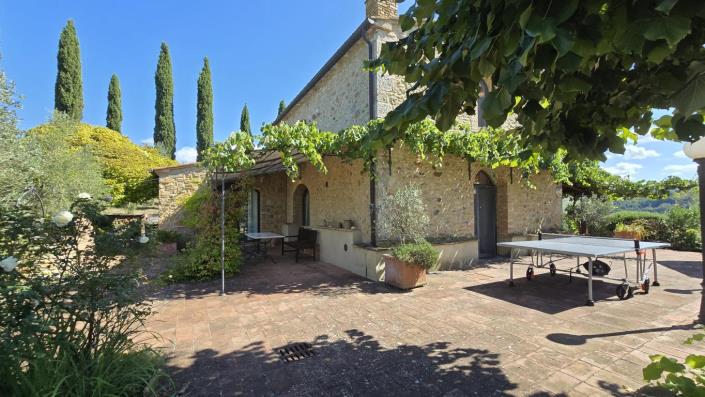 Image No.10-4 Bed Barn for sale