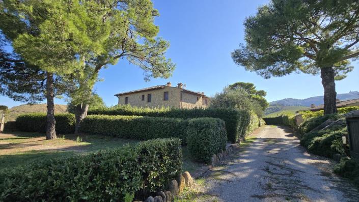 Image No.8-Appartement de 2 chambres à vendre à Volterra