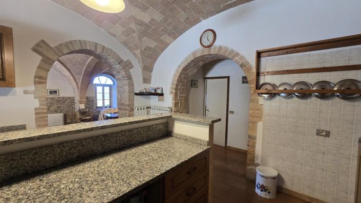 Image No.10-Ferme de 9 chambres à vendre à Volterra