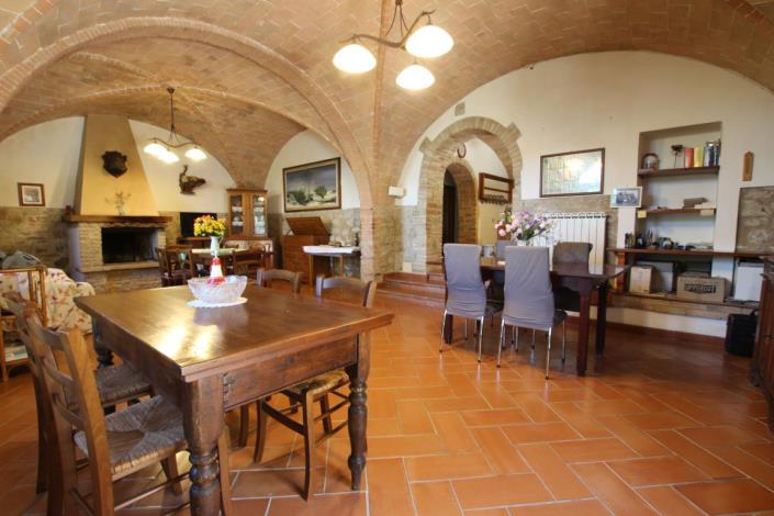 Image No.29-Ferme de 9 chambres à vendre à Volterra