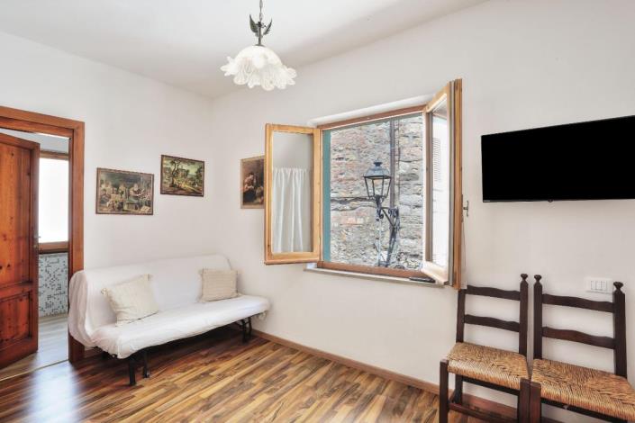 Image No.8-Maison de ville de 2 chambres à vendre à Lajatico