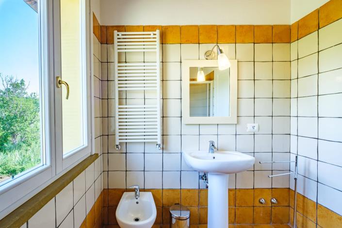 Image No.22-4 Bed Villa for sale