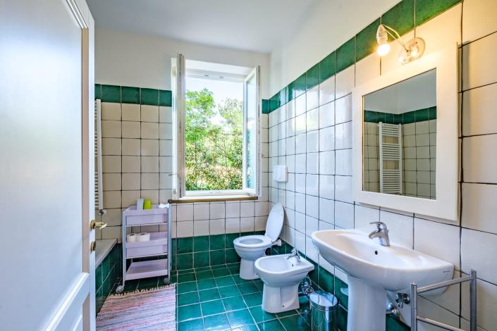 Image No.34-4 Bed Villa for sale