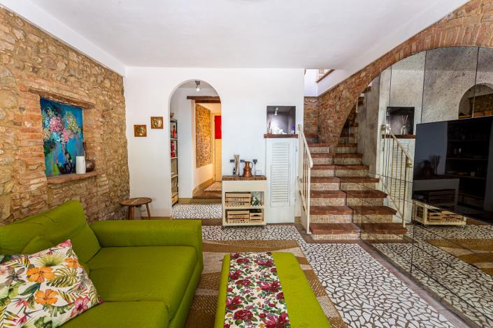 Image No.24-3 Bed Apartment for sale