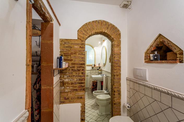 Image No.32-3 Bed Apartment for sale
