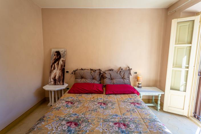 Image No.37-3 Bed Apartment for sale
