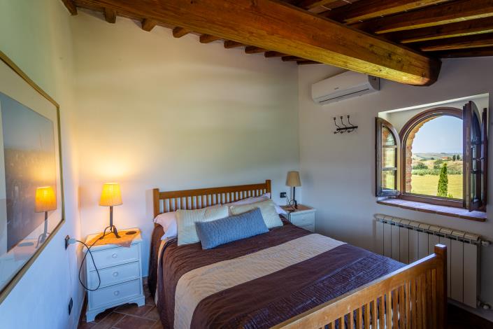 Image No.24-3 Bed Apartment for sale