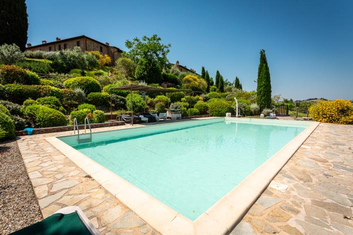 Image No.27-3 Bed Apartment for sale