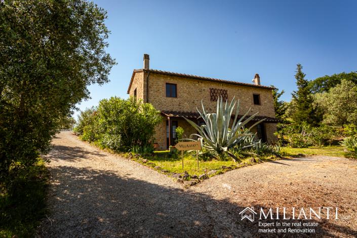 Image No.7-4 Bed Farmhouse for sale