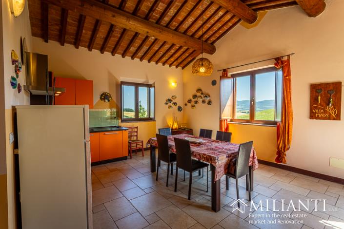 Image No.25-4 Bed Farmhouse for sale