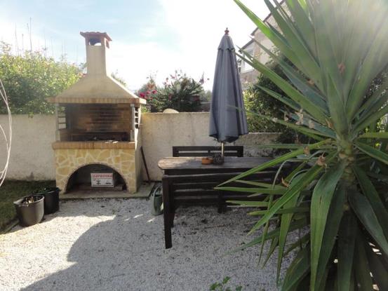 Image No.19-3 Bed Villa / Detached for sale