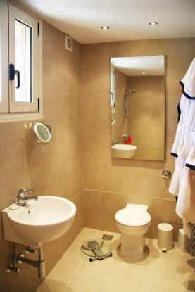 Image No.19-Villa / Détaché de 6 chambres à vendre à Plaka