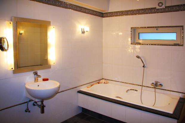 Image No.22-Villa / Détaché de 6 chambres à vendre à Plaka