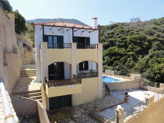 Image No.2-Maison / Villa de 3 chambres à vendre à Kokkino Horio