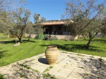 2 Bed House/Villa for sale