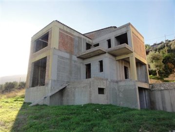 Maison / Villa de 5 chambres à vendre à Stilos