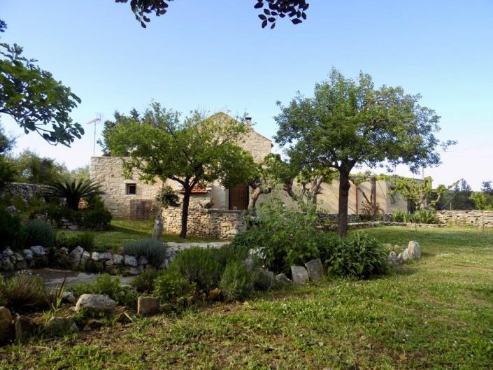 Image No.1-Maison / Villa de 2 chambres à vendre à Fres