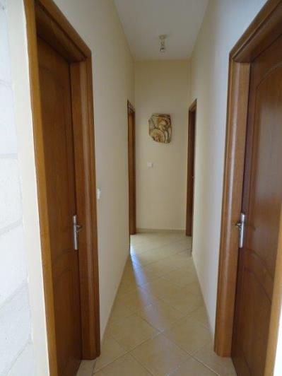 Image No.8-3 Bed Villa / Detached for sale