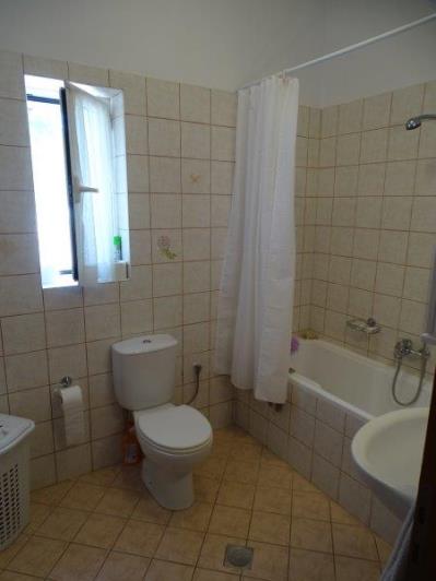 Image No.11-3 Bed Villa / Detached for sale