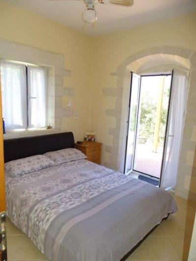 Image No.13-3 Bed Villa / Detached for sale