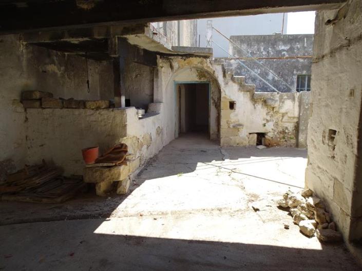 Image No.3-4 Bed Village House for sale