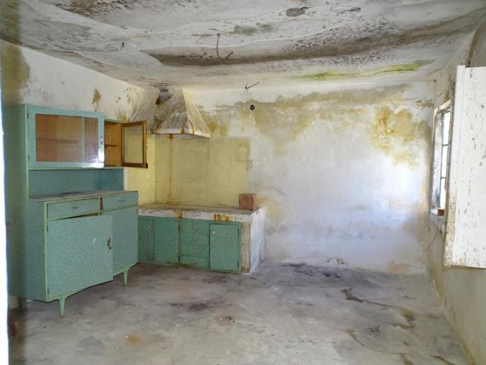 Image No.9-4 Bed Village House for sale