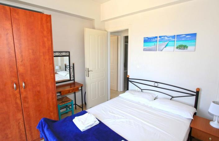 Image No.8-3 Bed Villa / Detached for sale