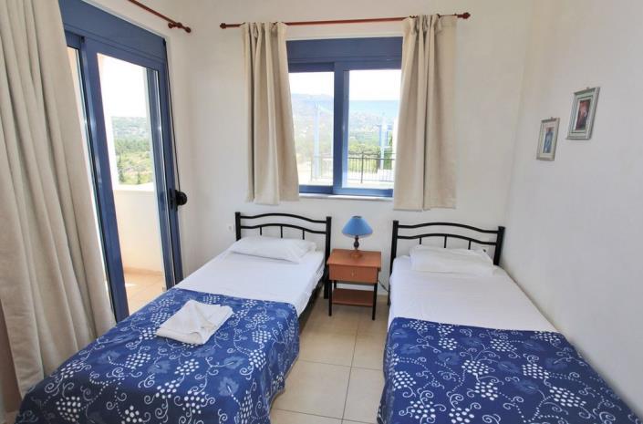 Image No.10-3 Bed Villa / Detached for sale