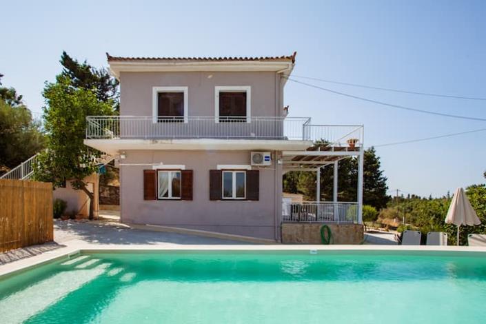 Image No.2-4 Bed Villa / Detached for sale