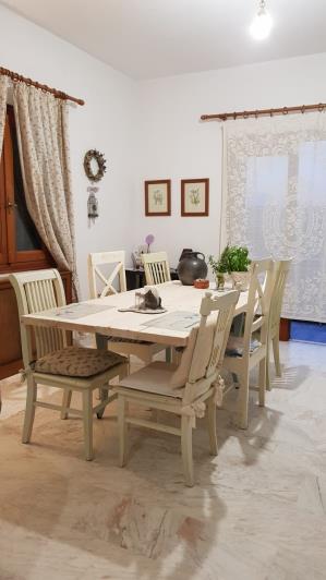 Image No.39-4 Bed Villa / Detached for sale