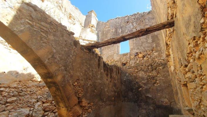 Image No.21-4 Bed Village House for sale