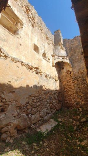 Image No.26-4 Bed Village House for sale