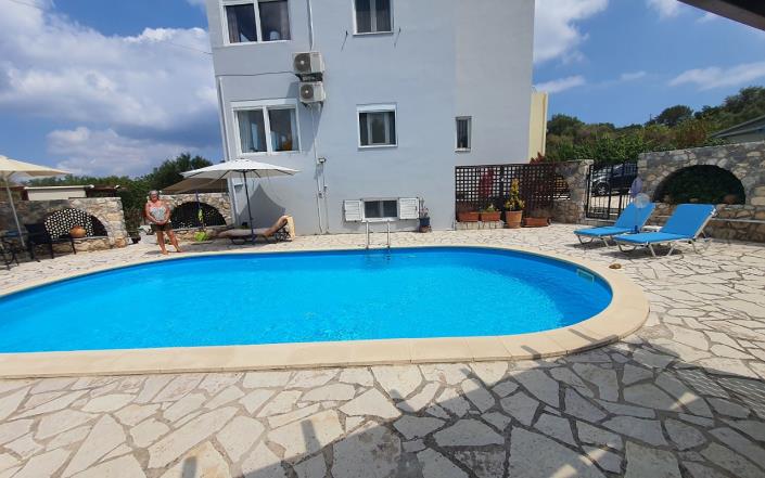 Image No.8-Villa / Détaché de 4 chambres à vendre à Kokkino Horio