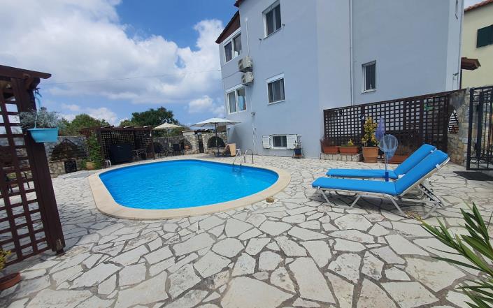 Image No.10-Villa / Détaché de 4 chambres à vendre à Kokkino Horio