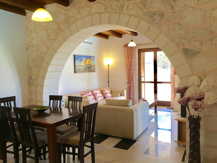 Image No.7-Villa / Détaché de 3 chambres à vendre à Almirida