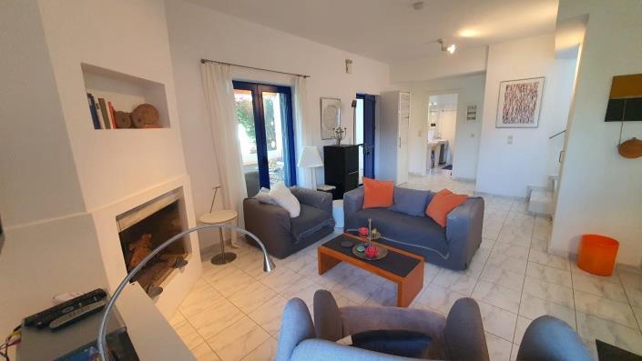 Image No.16-Villa / Détaché de 4 chambres à vendre à Plaka