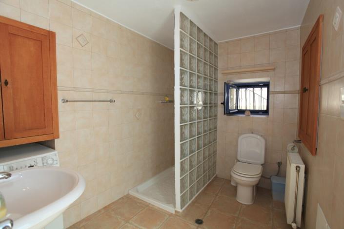 Image No.20-3 Bed Villa / Detached for sale