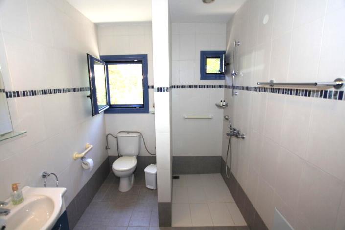 Image No.23-3 Bed Villa / Detached for sale