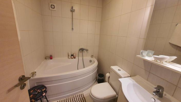 Image No.25-4 Bed House/Villa for sale