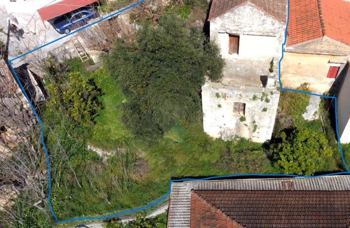 Image No.4-3 Bed Village House for sale