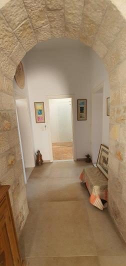 Image No.7-2 Bed House for sale