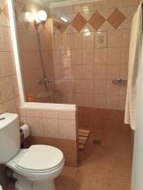 bathroom_1--1-